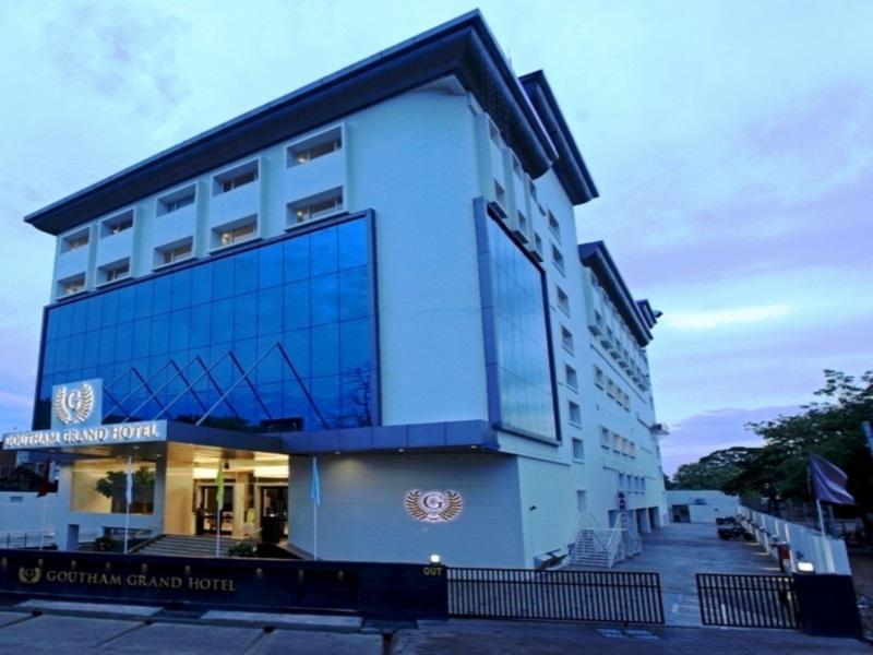 Goutham Grand Hotel - Tenali Vijayawāda Zewnętrze zdjęcie