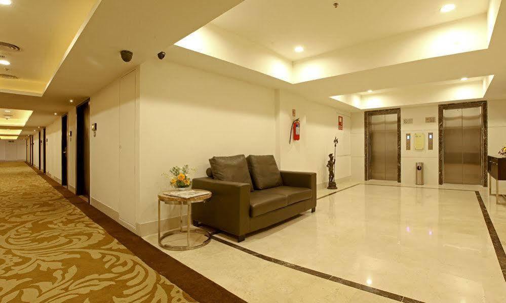 Goutham Grand Hotel - Tenali Vijayawāda Zewnętrze zdjęcie